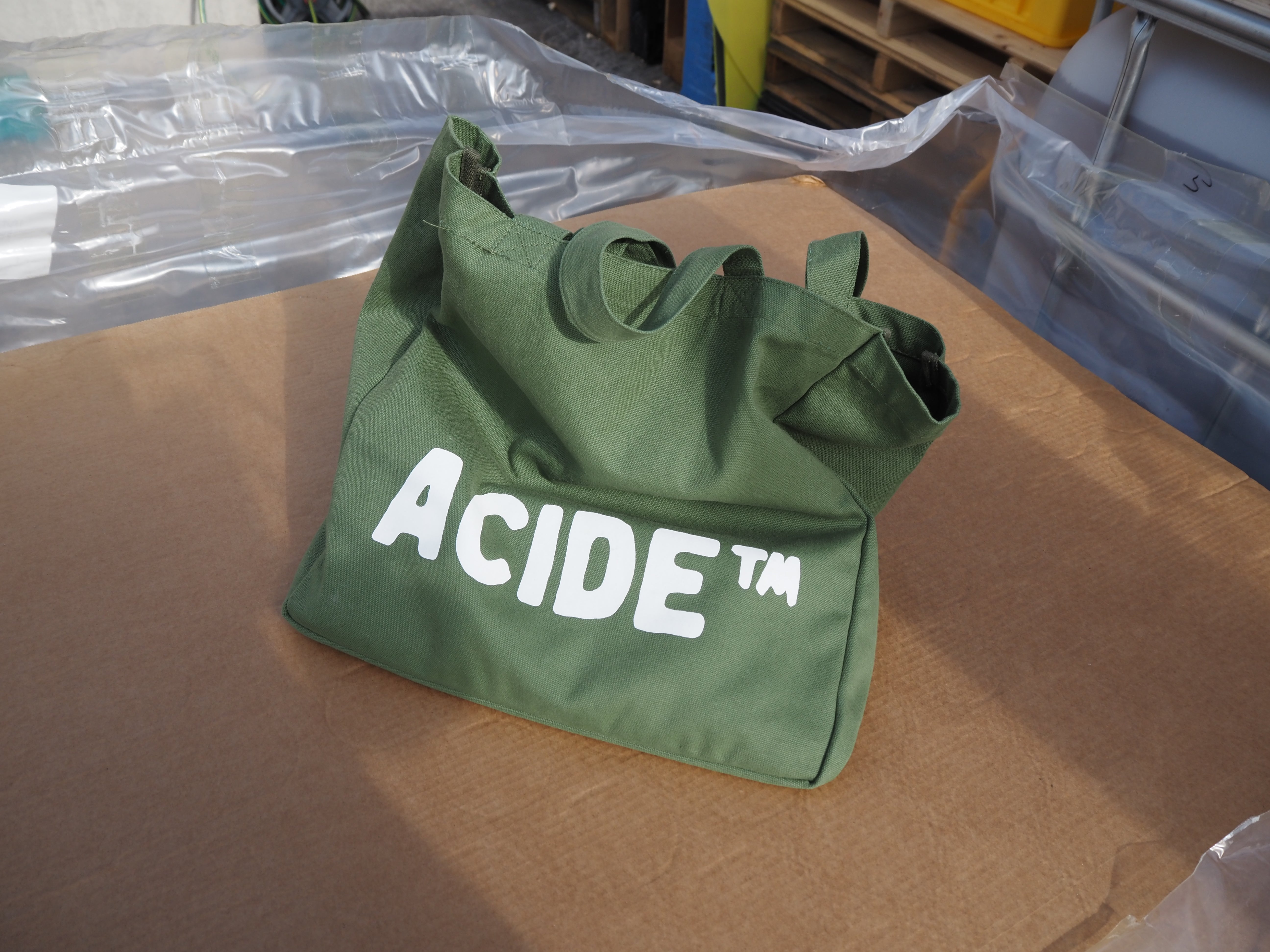 The ACIDE™ Big Green Tote